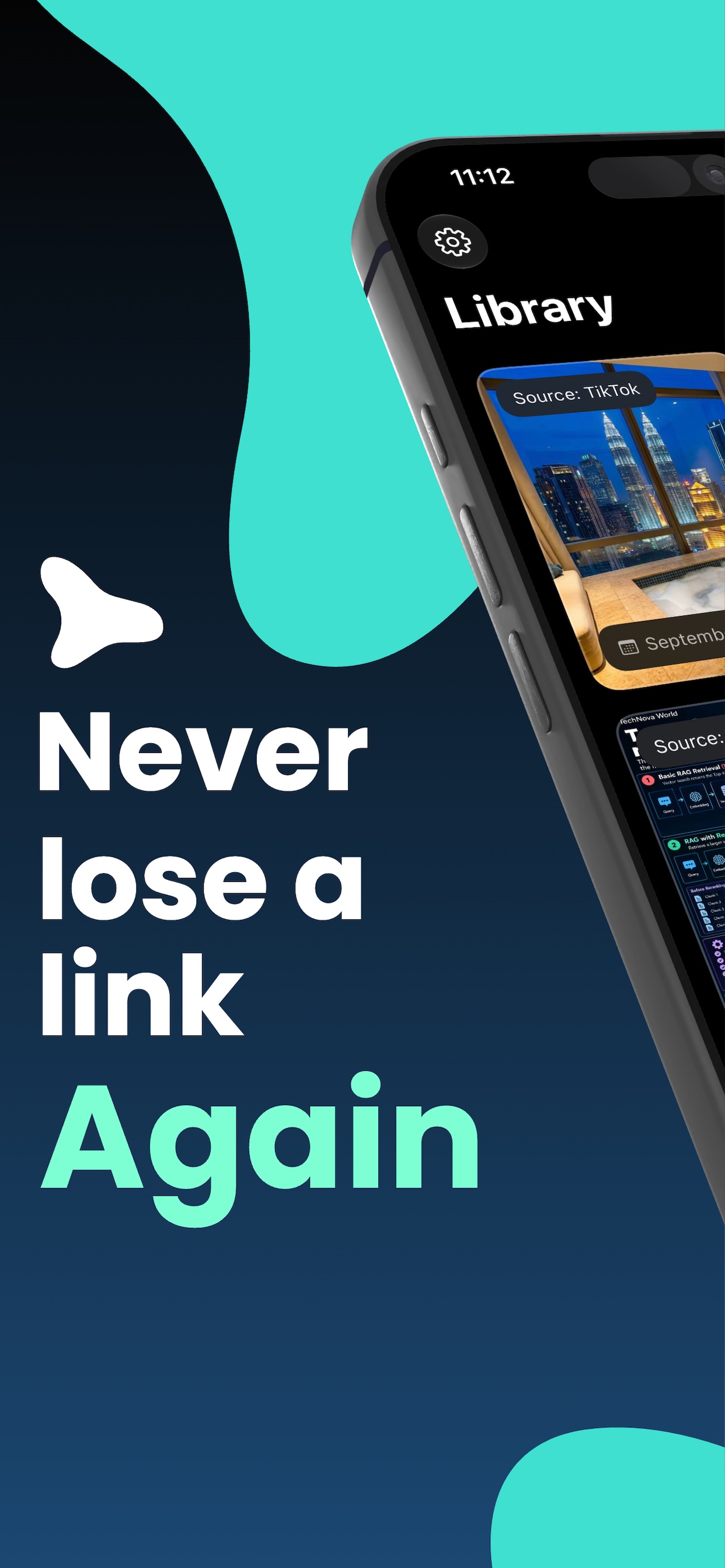 App Store screenshot: Never lose a link again — Reelcove library screen.